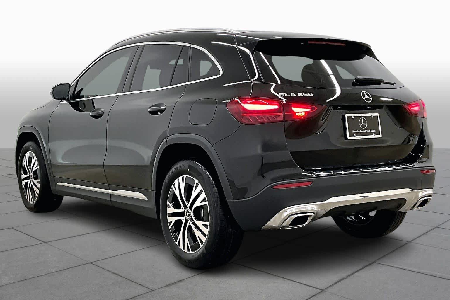 Certified 2026 Mercedes-Benz GLA 250 image 12