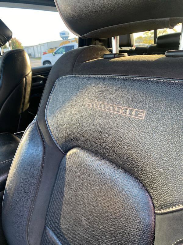 Used 2019 RAM 1500 Laramie w/ Sport Appearance Package image 4