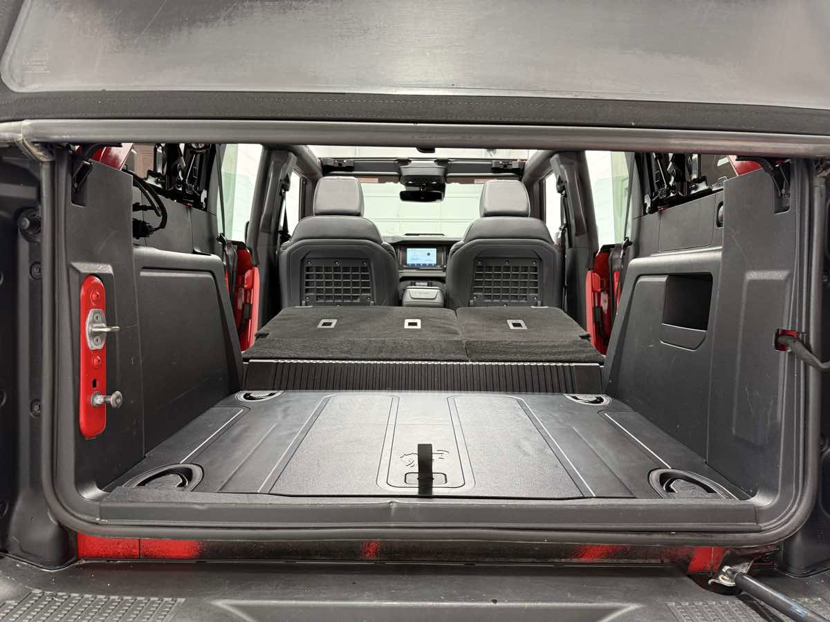 Used 2022 Ford Bronco Black Diamond image 32