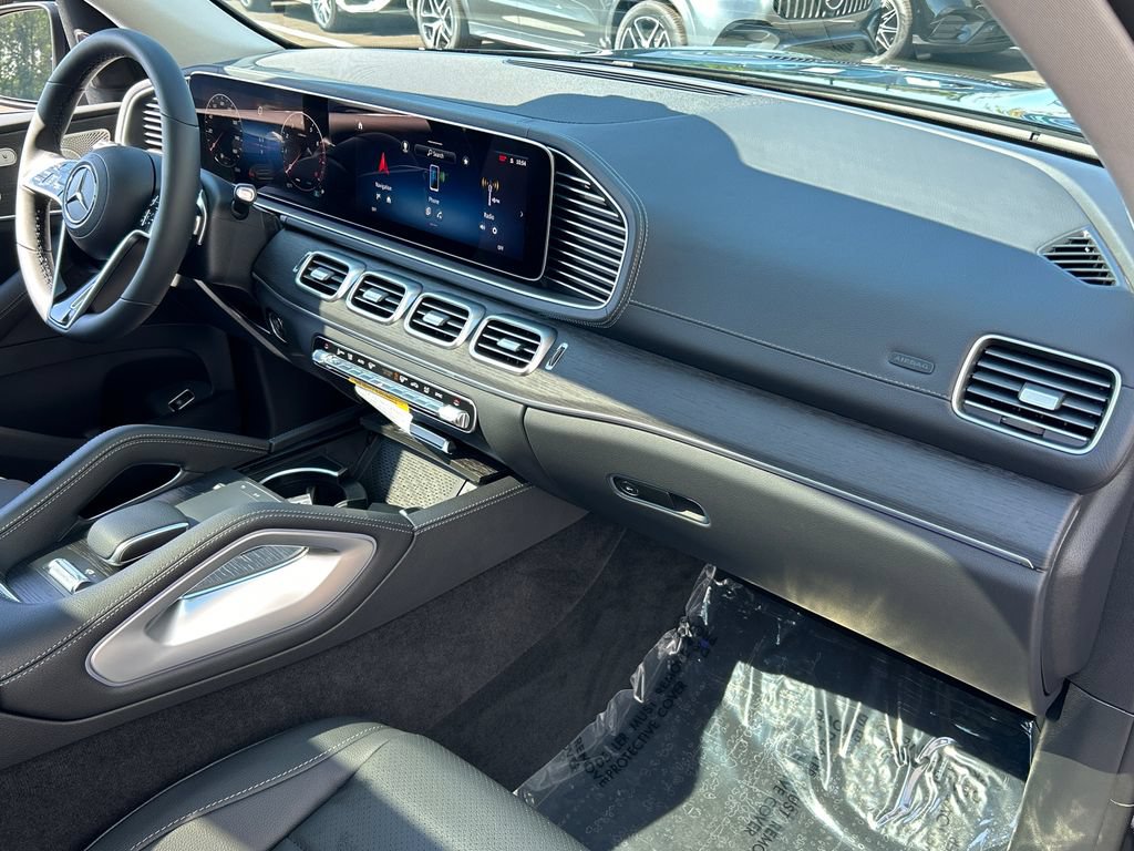 New 2026 Mercedes-Benz GLS 450 4MATIC image 30