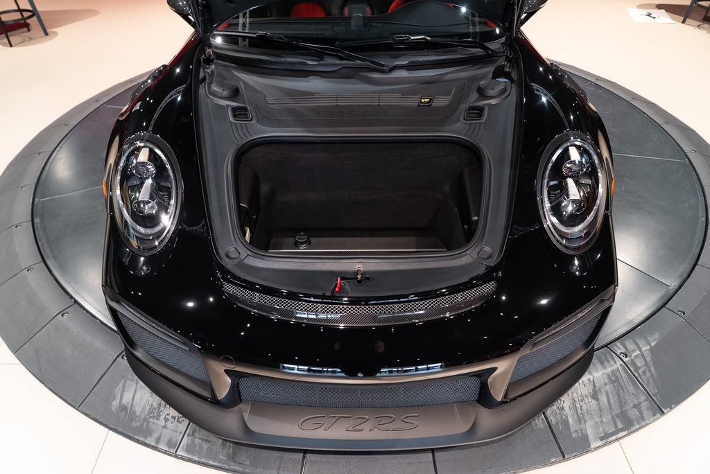 Used 2018 Porsche 911 GT2 RS RWD image 18