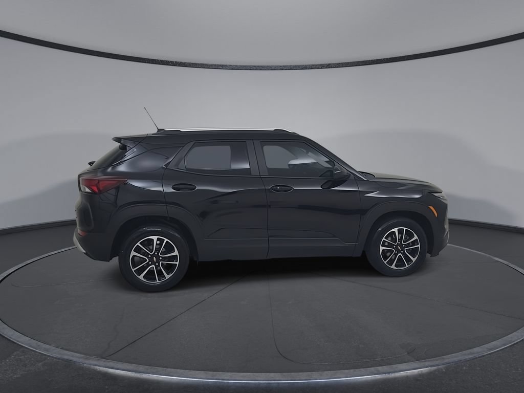 Used 2025 Chevrolet TrailBlazer LT w/ Convenience Package FWD image 17
