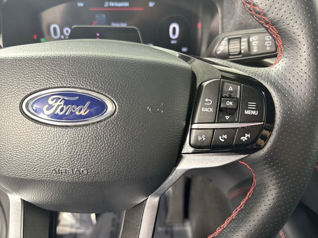 Used 2025 Ford Explorer ST-Line image 12