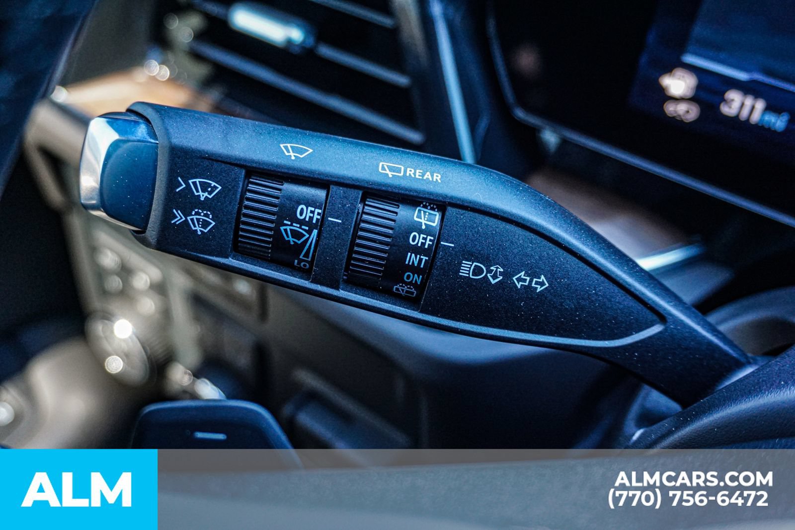 Used 2025 Chevrolet Suburban High Country AWD/4WD image 35
