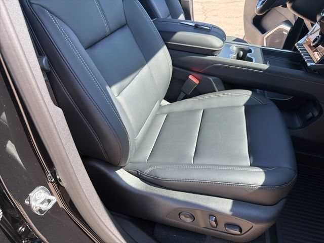 New 2026 GMC Acadia Elevation w/ Black Edition AWD/4WD image 29