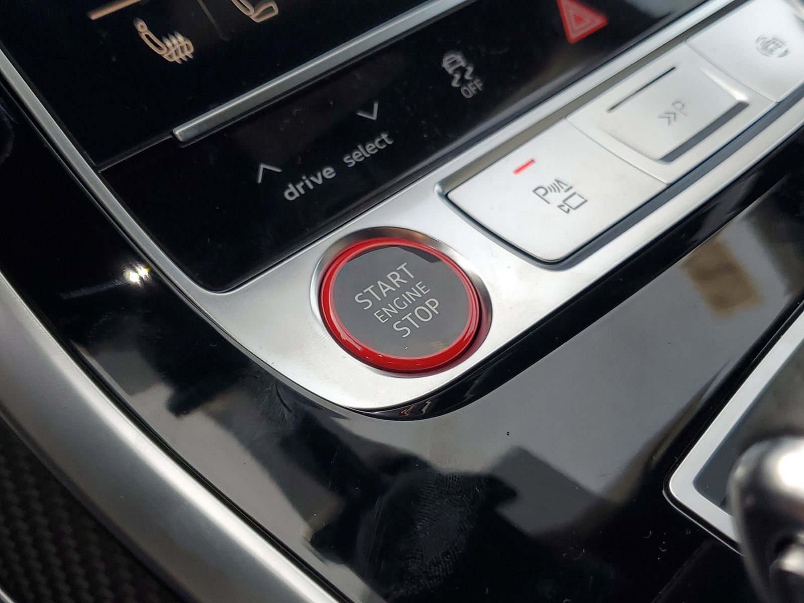 New 2026 Audi RS Q8 performance image 31