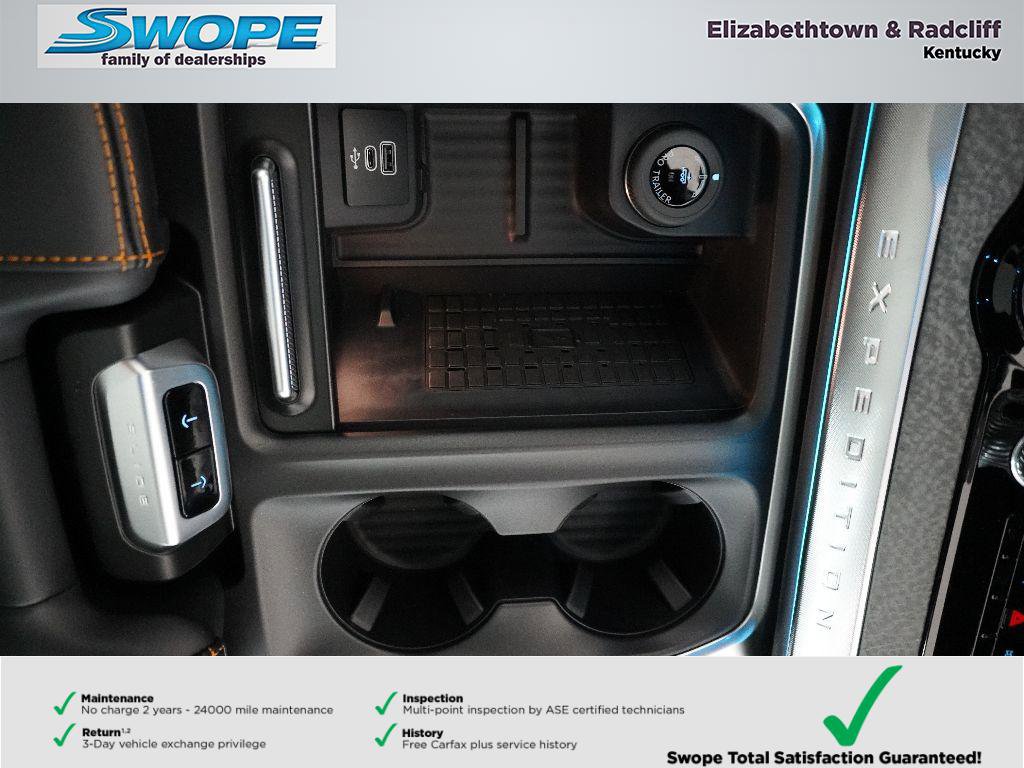 New 2025 Ford Expedition Tremor image 32