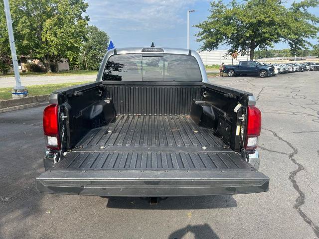 Used 2023 Toyota Tacoma SR5 RWD image 9
