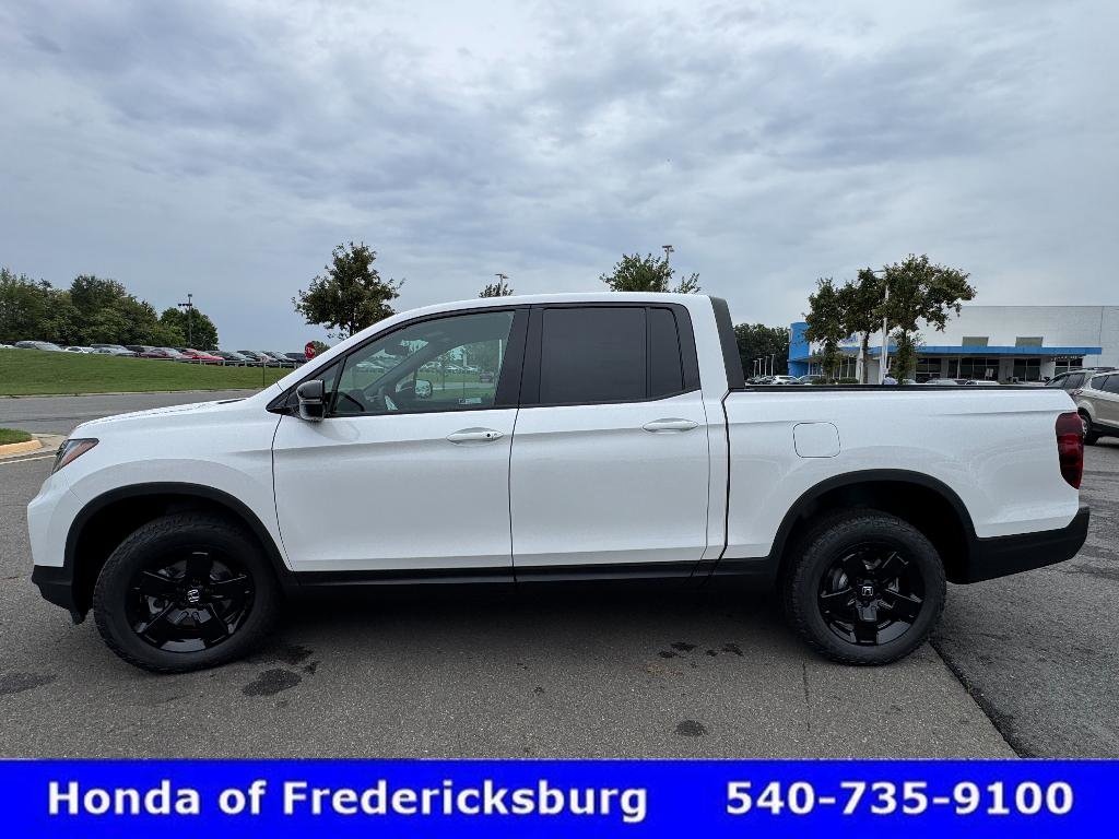 Used 2026 Honda Ridgeline Black Edition image 2