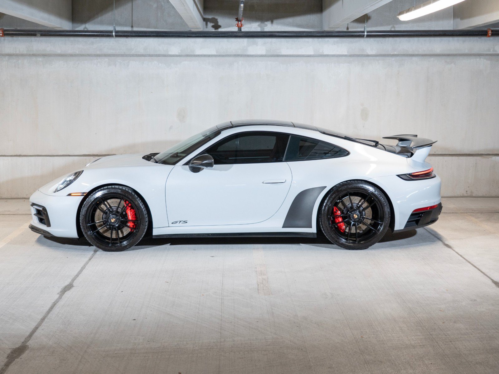 Certified 2024 Porsche 911 Carrera 4 GTS AWD/4WD image 2