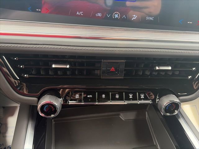 New 2026 Chevrolet Suburban LS AWD/4WD image 23
