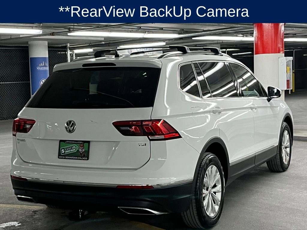 Used 2018 Volkswagen Tiguan SE w/ Panoramic Sunroof Package image 6