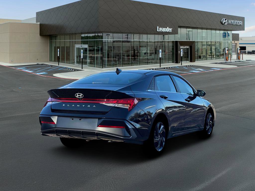 New 2026 Hyundai Elantra SEL Sport image 7