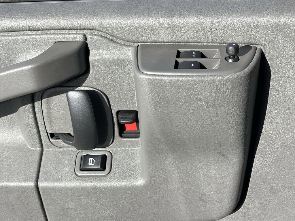 New 2025 GMC Savana 2500 Extended w/ Driver Convenience Package image 24
