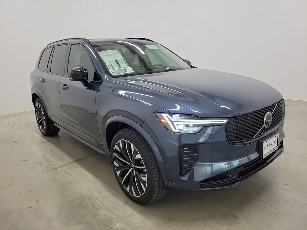 New 2026 Volvo XC90 T8 Ultra w/ Protection Package Premier image 4