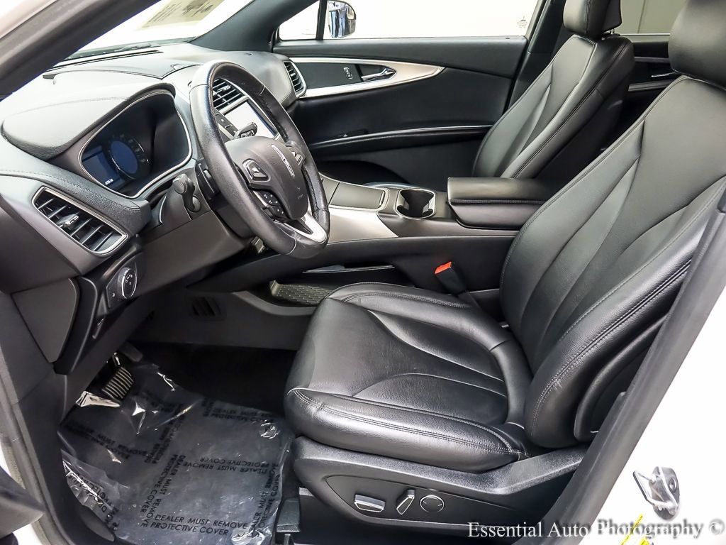 Used 2017 Lincoln MKX Premiere image 10