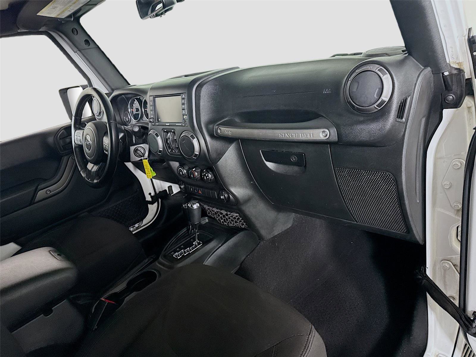 Used 2018 Jeep Wrangler Unlimited Sport S image 16