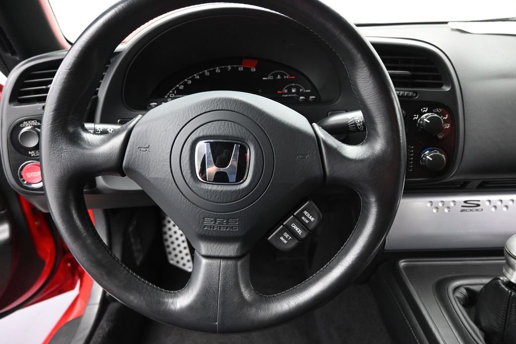 Used 2004 Honda S2000 image 17
