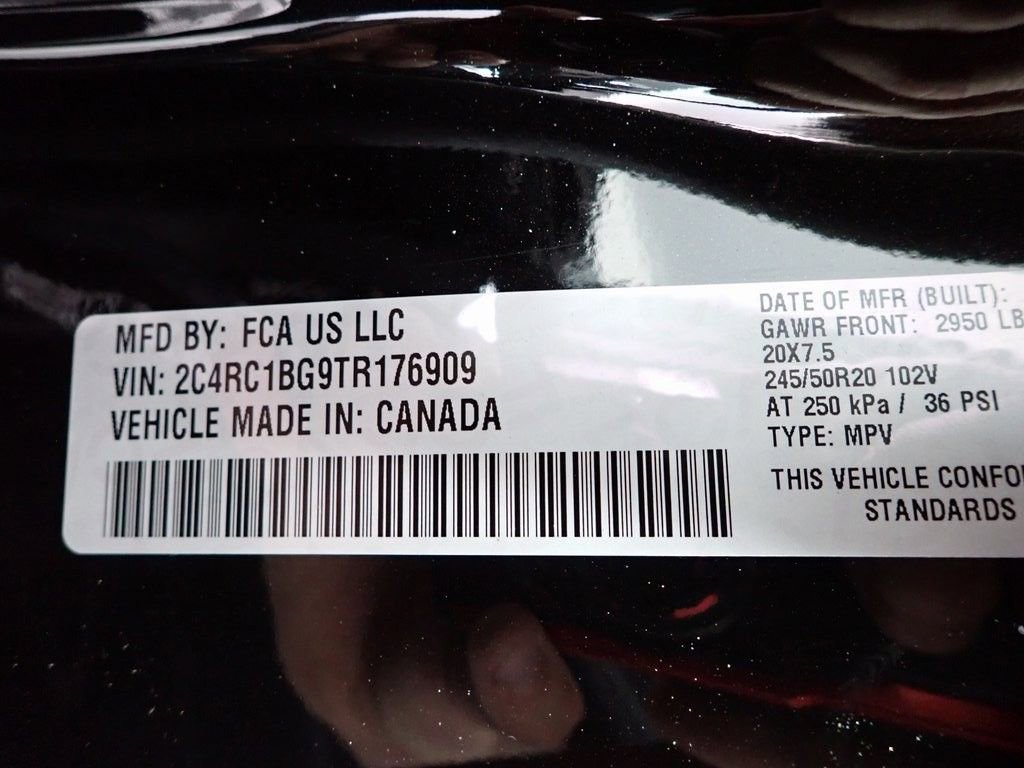 New 2026 Chrysler Pacifica Select w/ S Appearance Package image 34