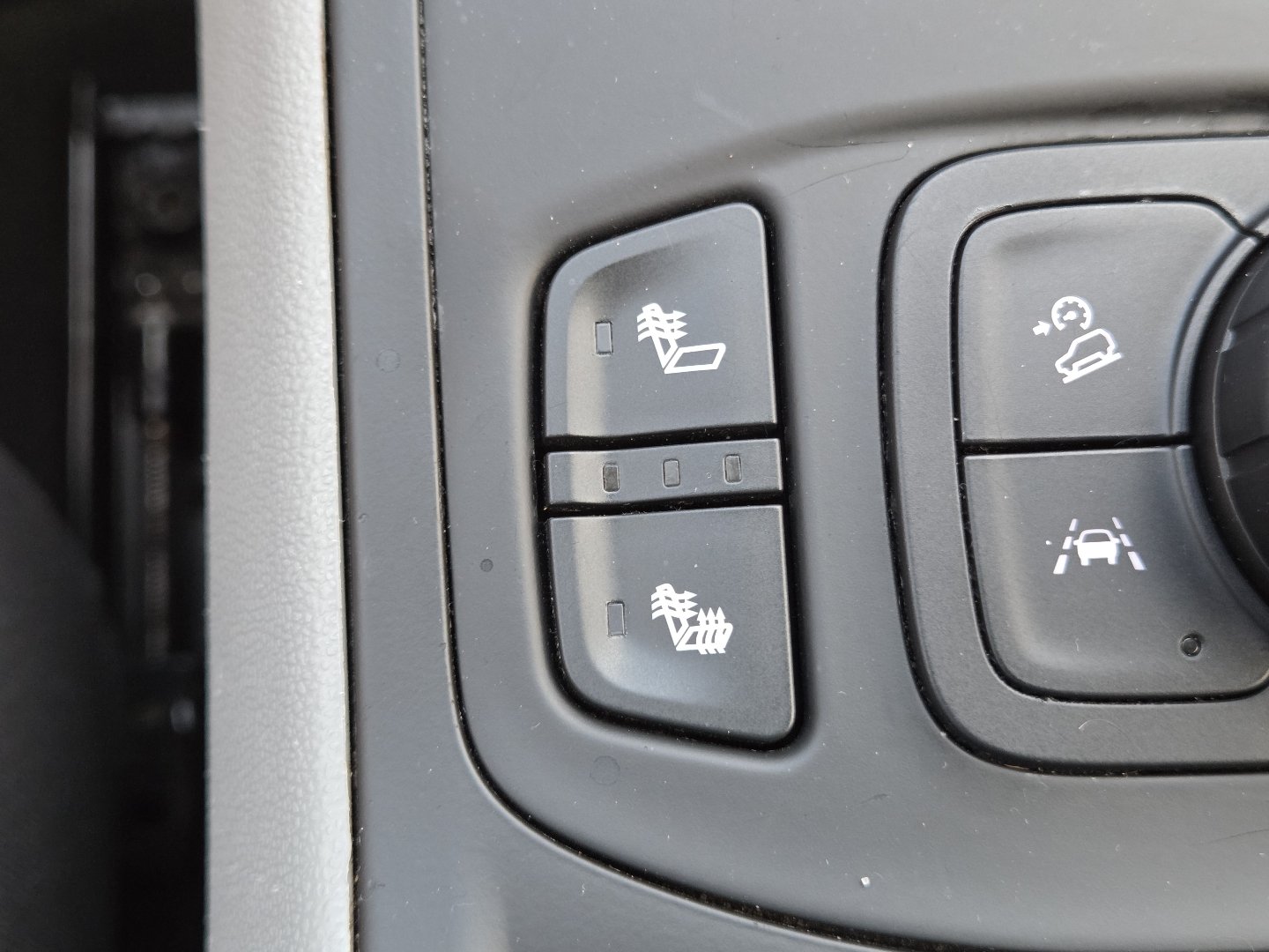 Used 2021 GMC Terrain SLT FWD image 4