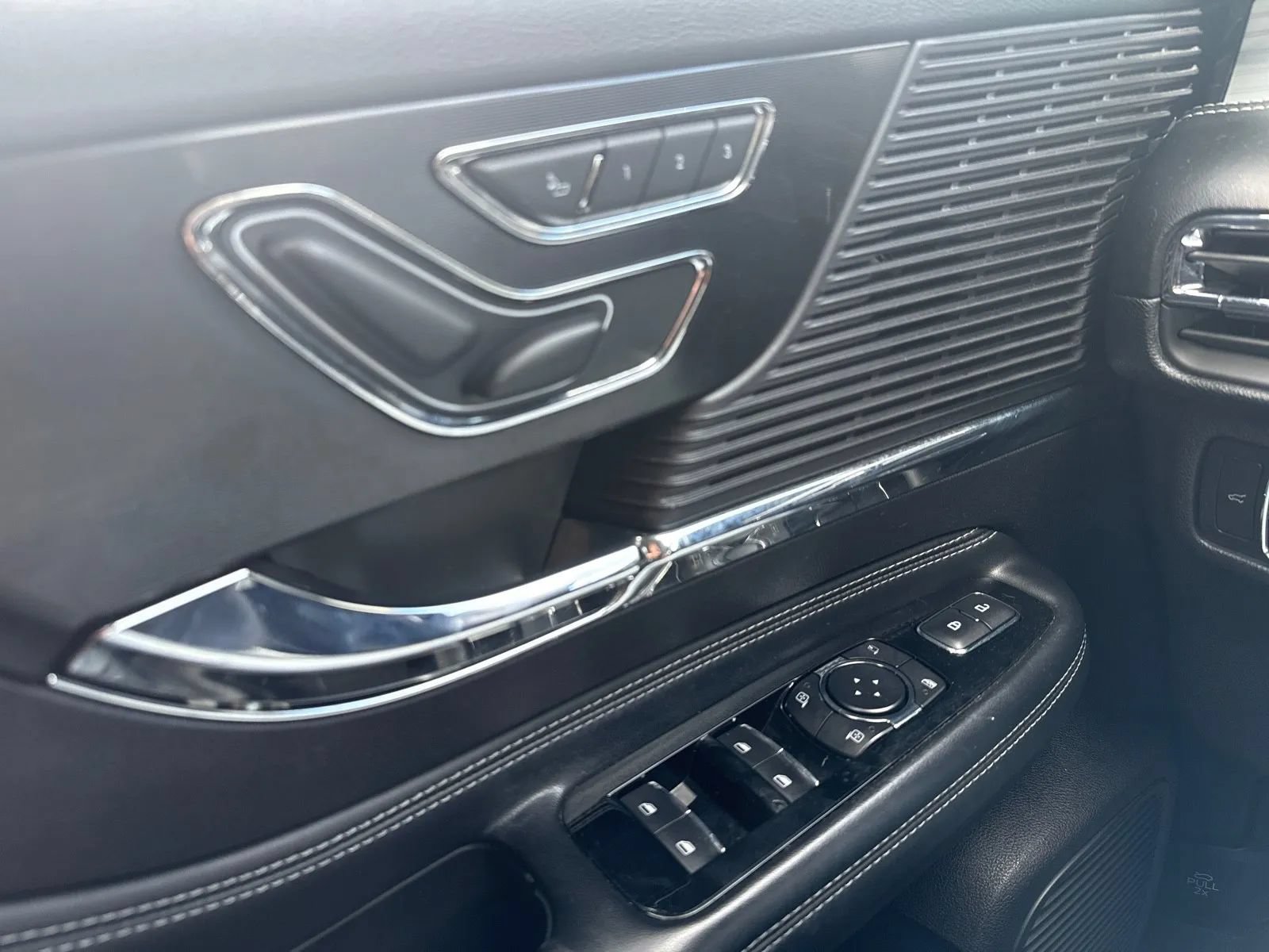 Used 2022 Lincoln Corsair FWD image 17
