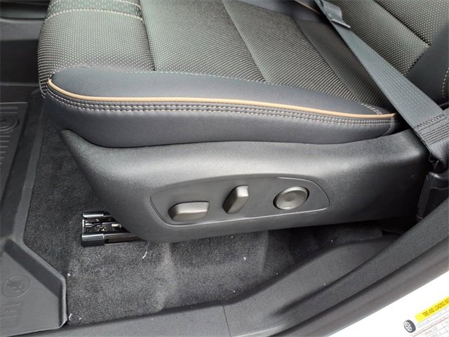 New 2026 Chevrolet Traverse High Country w/ LPO, Floor Liner Package image 7