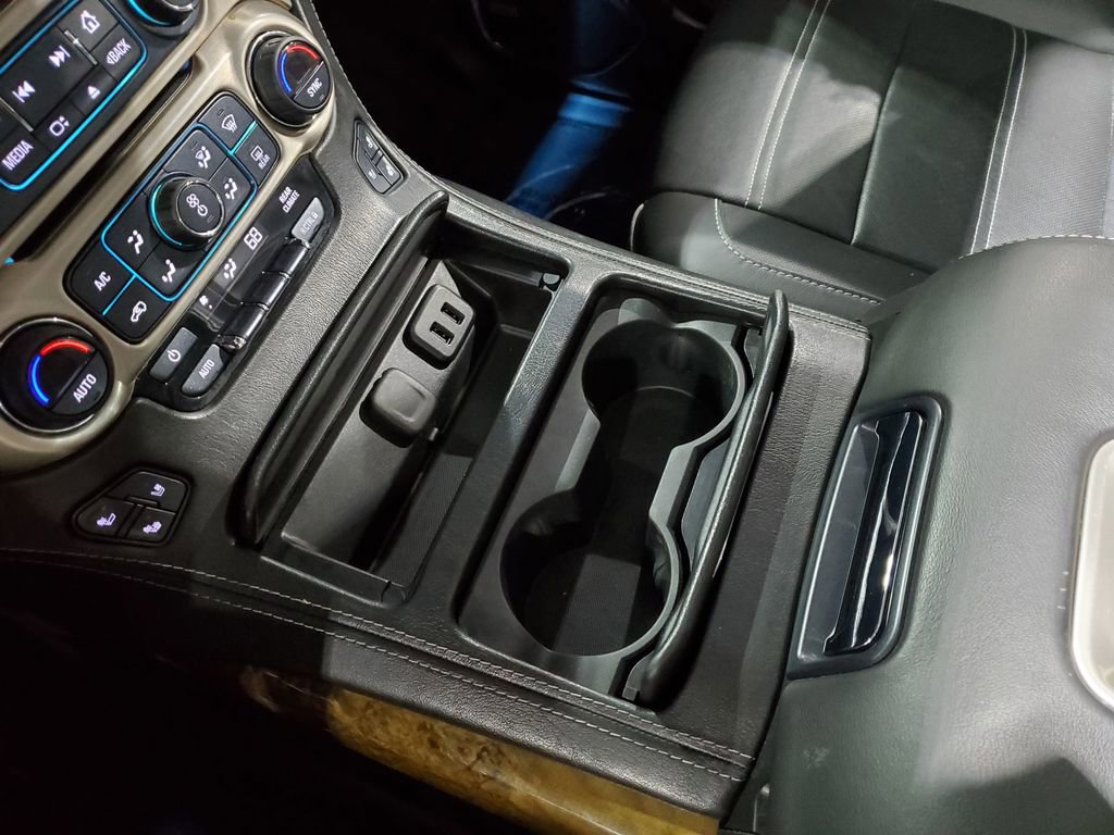 Used 2017 GMC Yukon Denali w/ Open Road Package image 39