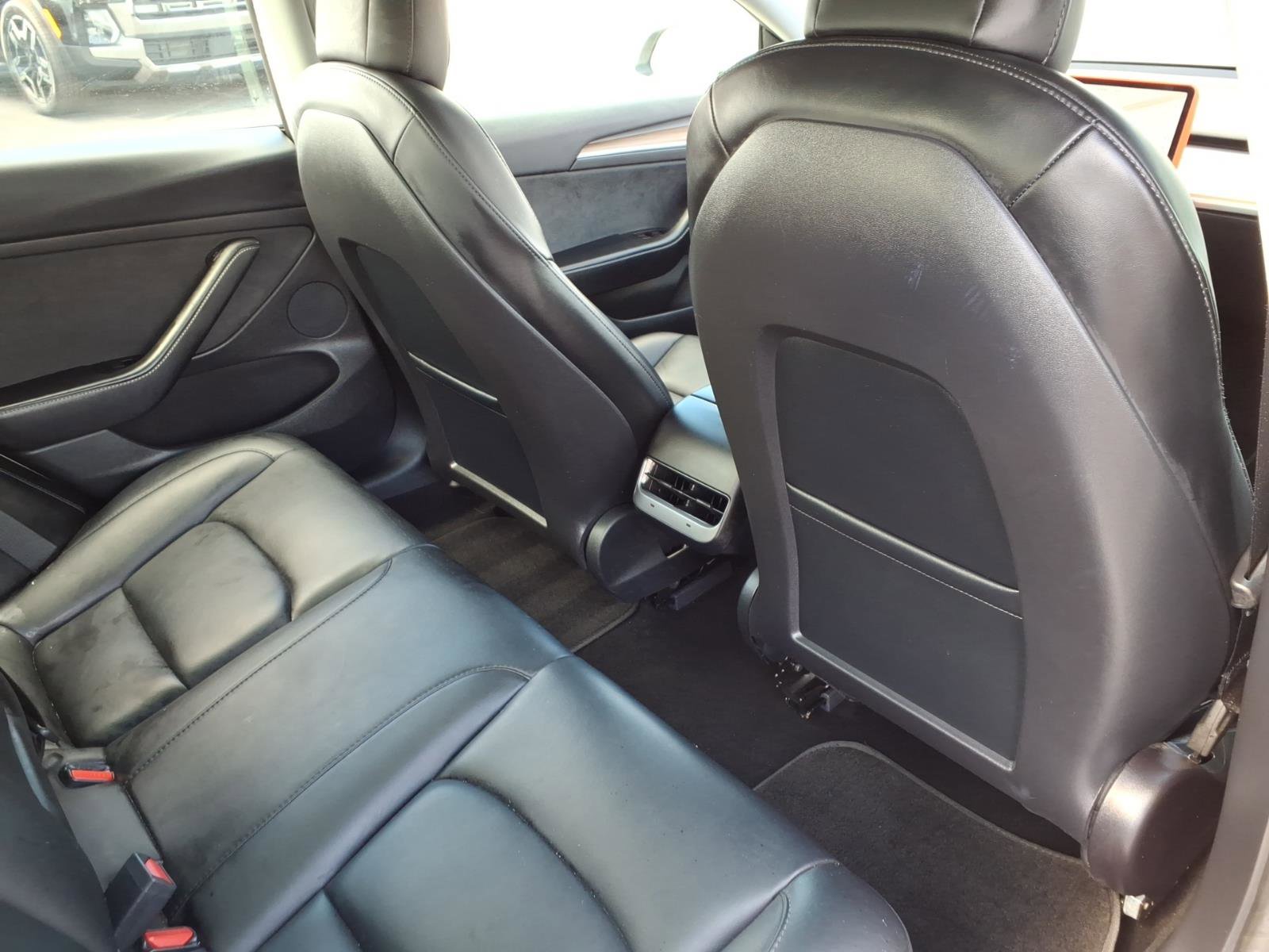 Used 2021 Tesla Model 3 Standard Range Plus RWD image 13