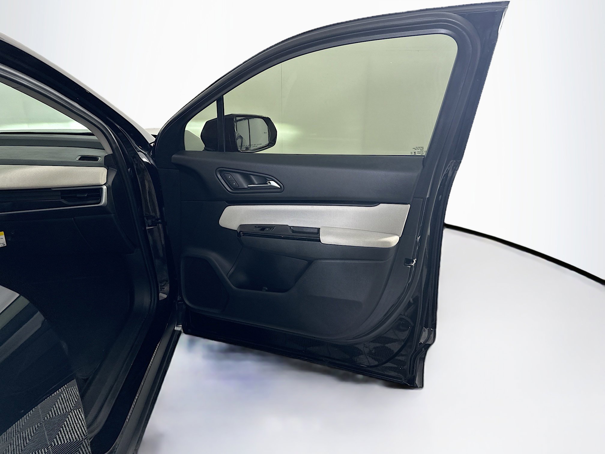 Used 2025 Honda Prologue Eco image 32
