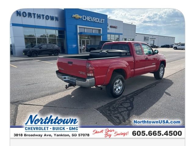 Used 2005 Toyota Tacoma PreRunner image 5