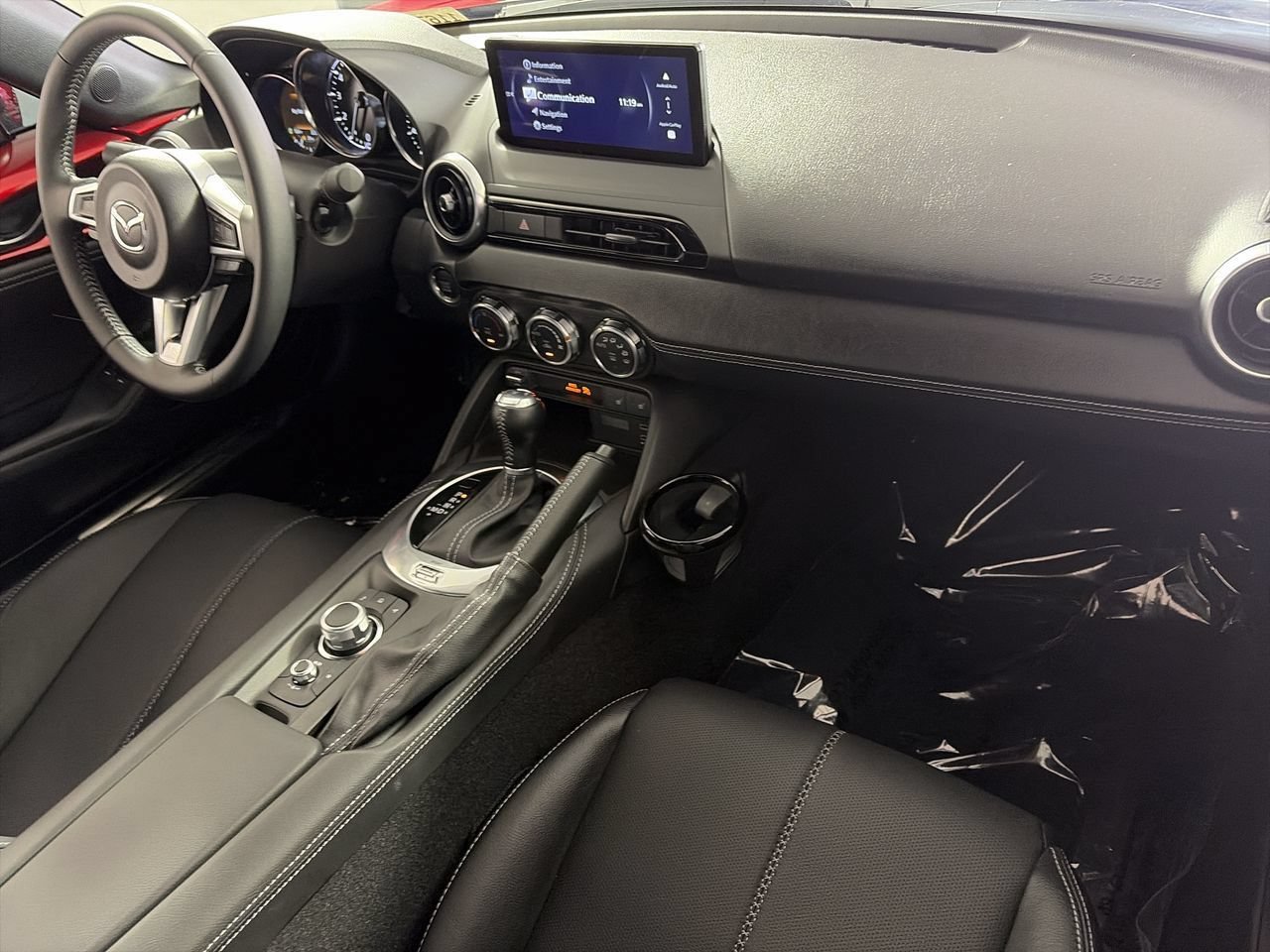 Used 2024 MAZDA MX-5 Miata RF Grand Touring w/ Weather Package RWD image 22