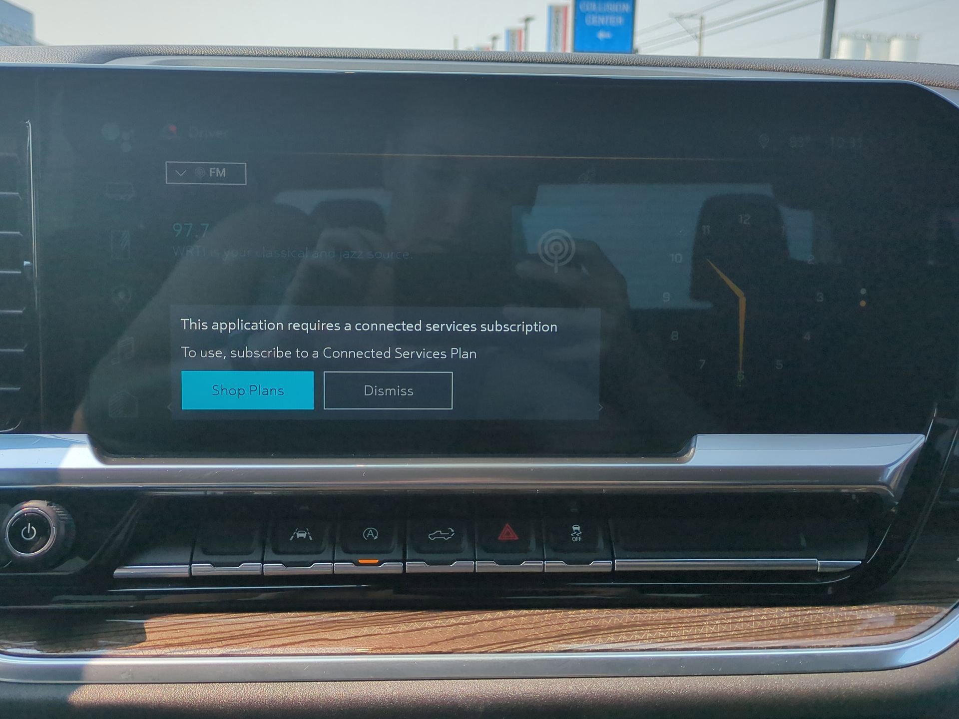 Certified 2022 Chevrolet Silverado 1500 LT AWD/4WD image 14