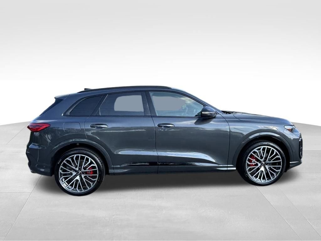 New 2025 Audi SQ5 Premium Plus image 3