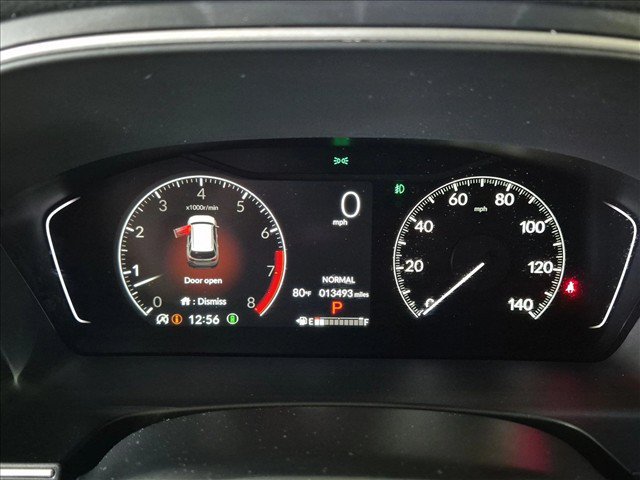 Used 2025 Honda Pilot Touring image 11