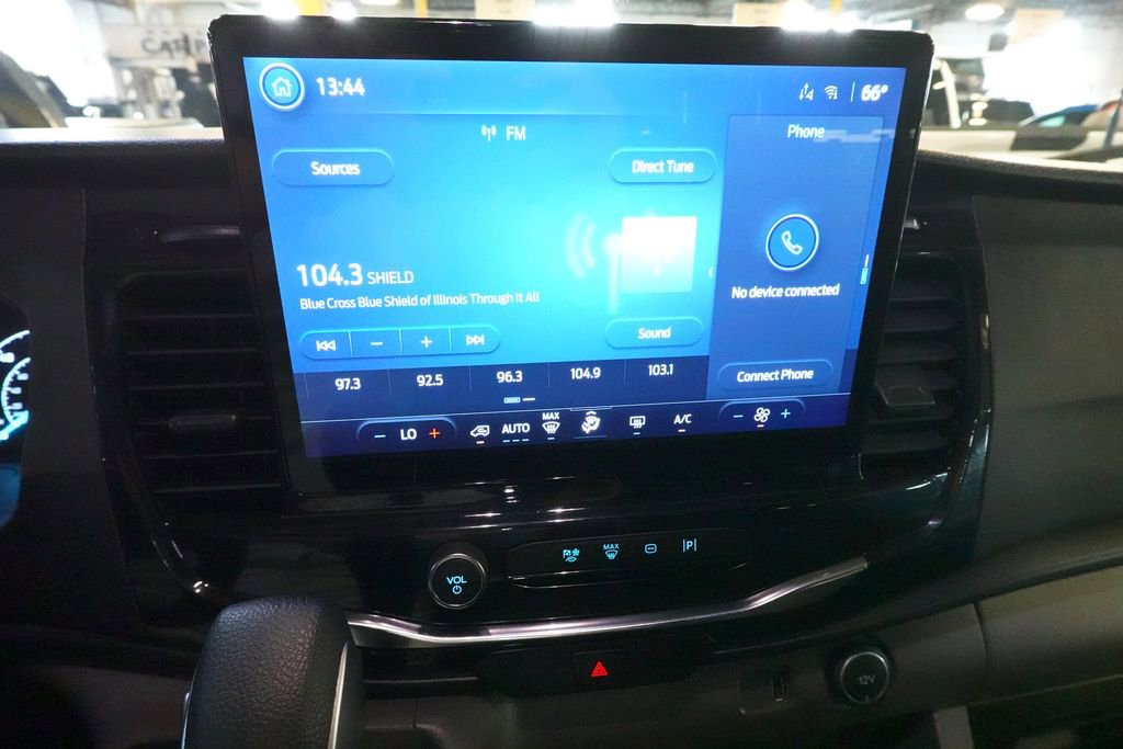 Used 2023 Ford Transit 350 XLT image 10