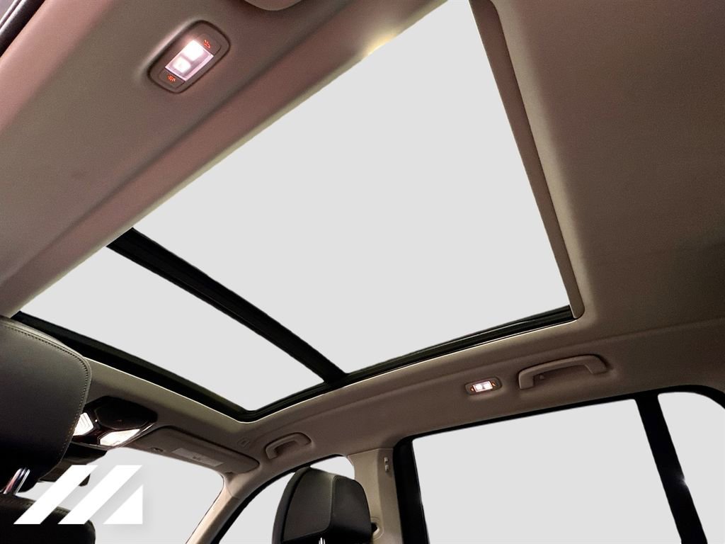 Used 2024 BMW X7 xDrive40i w/ Premium Package image 24