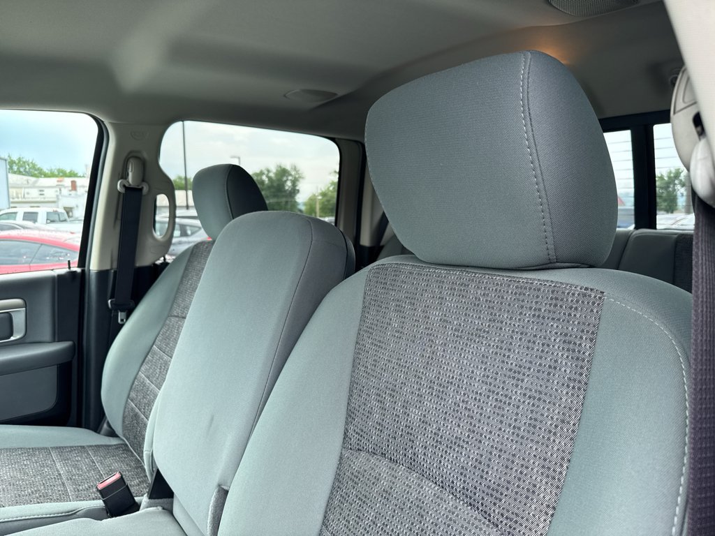 Used 2015 RAM 3500 Big Horn AWD/4WD image 11