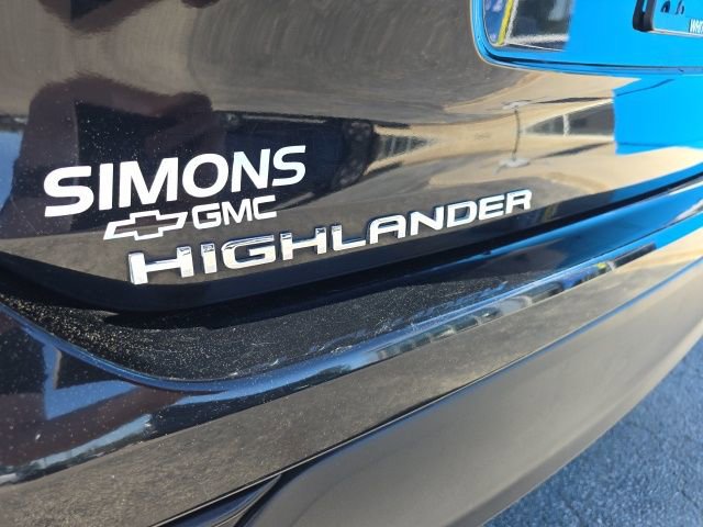 Used 2021 Toyota Highlander XLE FWD image 37