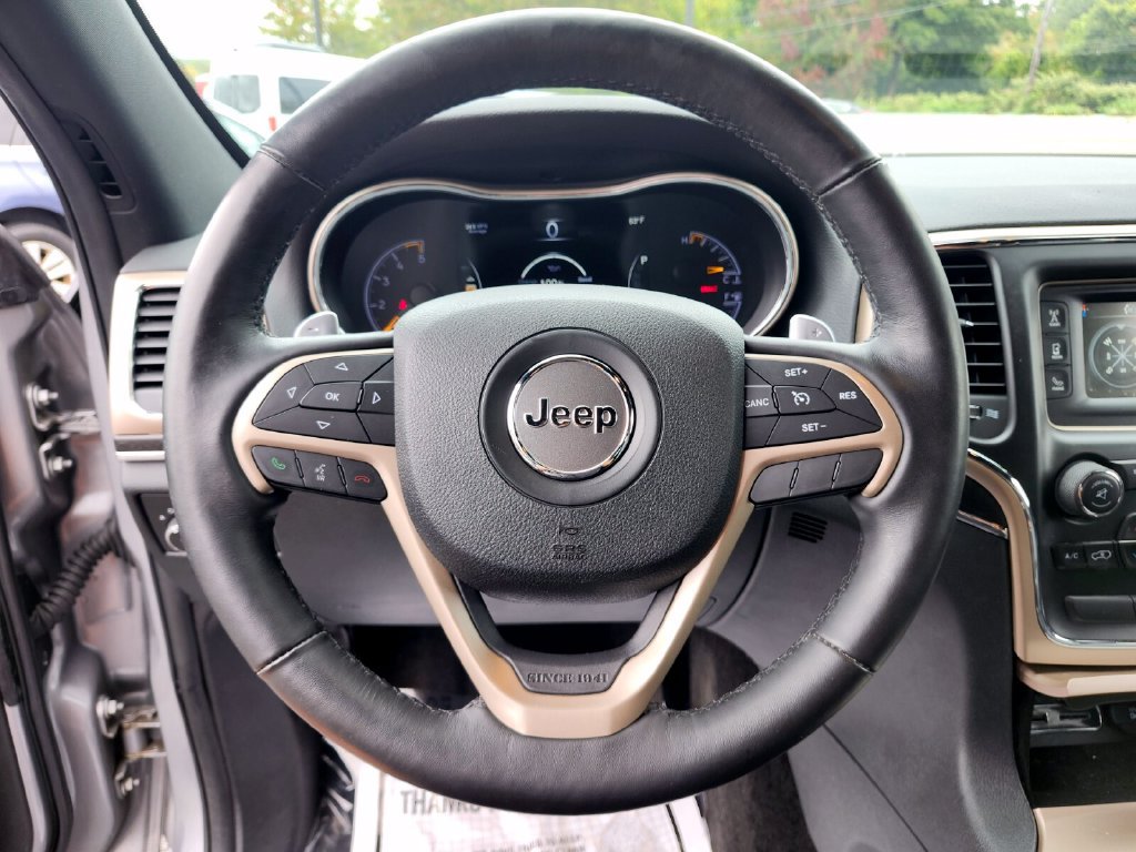 Used 2015 Jeep Grand Cherokee Limited w/ Trailer Tow Group IV AWD/4WD image 27