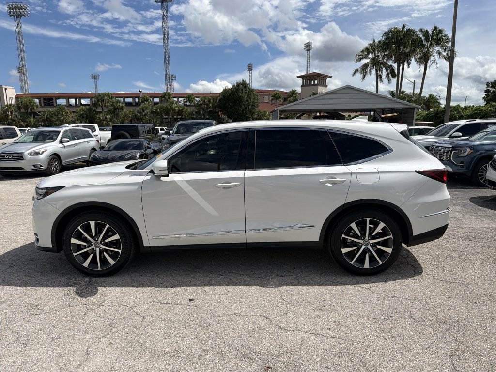 Used 2026 Acura MDX w/ Technology Package FWD image 7