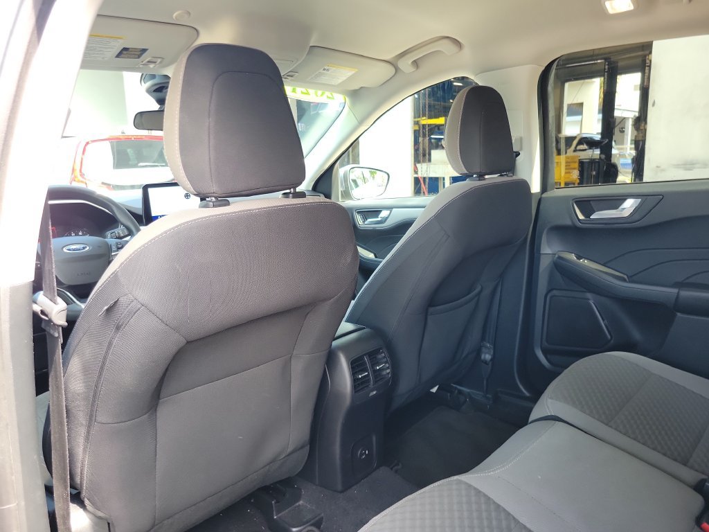 Used 2021 Ford Escape SE FWD image 10