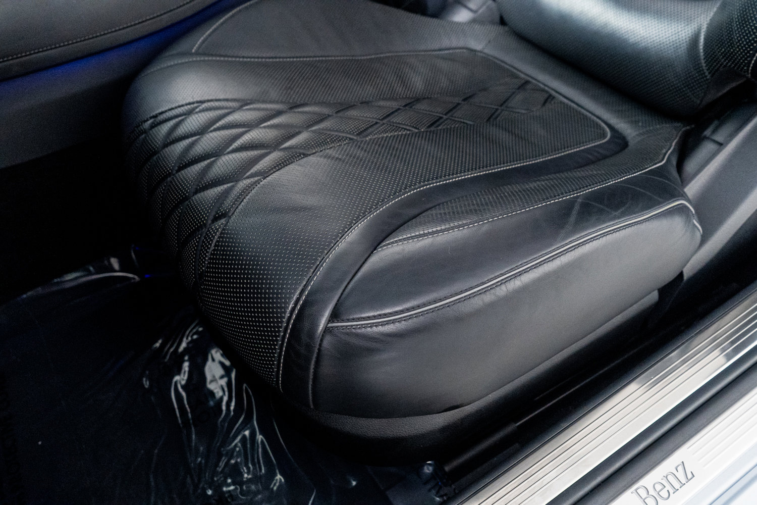 Used 2017 Mercedes-Benz S 550 Cabriolet image 28