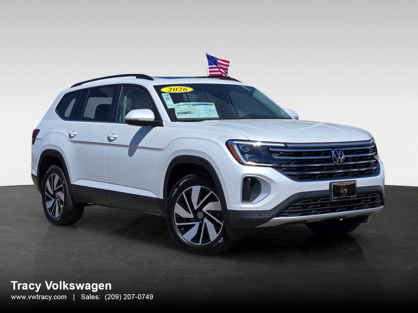 New 2026 Volkswagen Atlas SE image 1