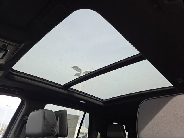 New 2026 GMC Yukon Denali w/ Denali Reserve Package image 3