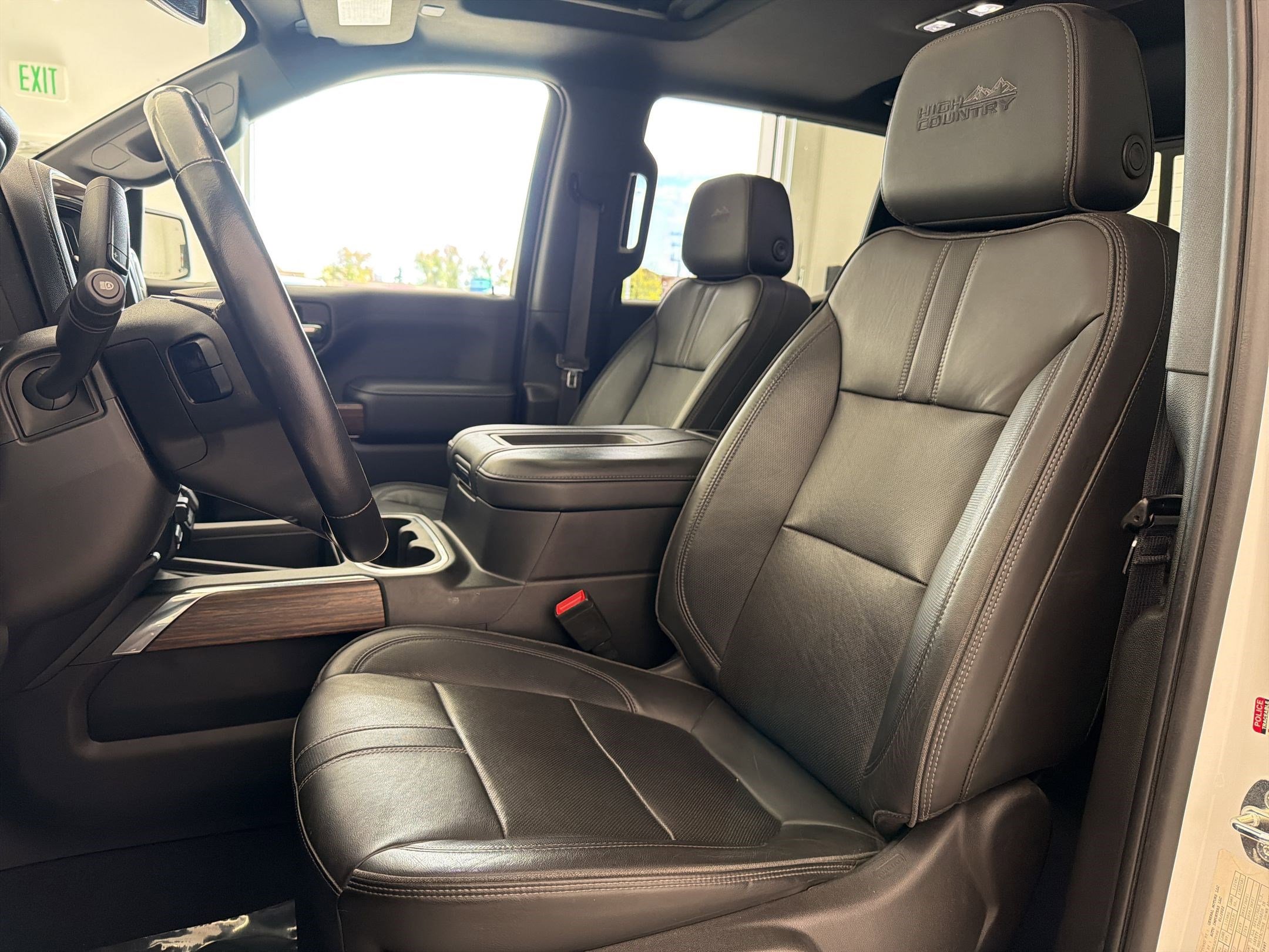 Used 2022 Chevrolet Silverado 1500 High Country w/ Safety Package II image 5