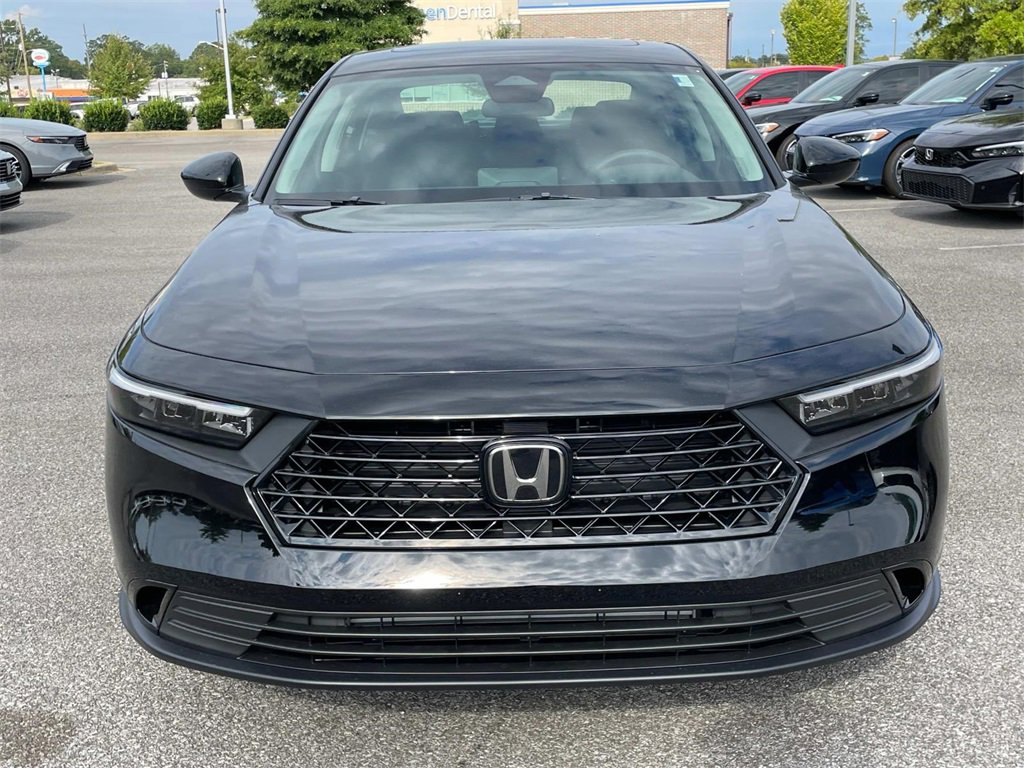 New 2025 Honda Accord SE image 8
