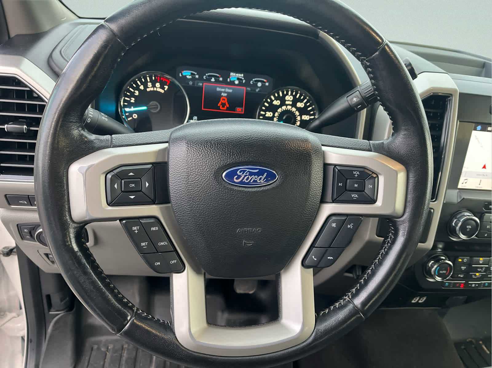 Used 2019 Ford F150 Lariat image 26