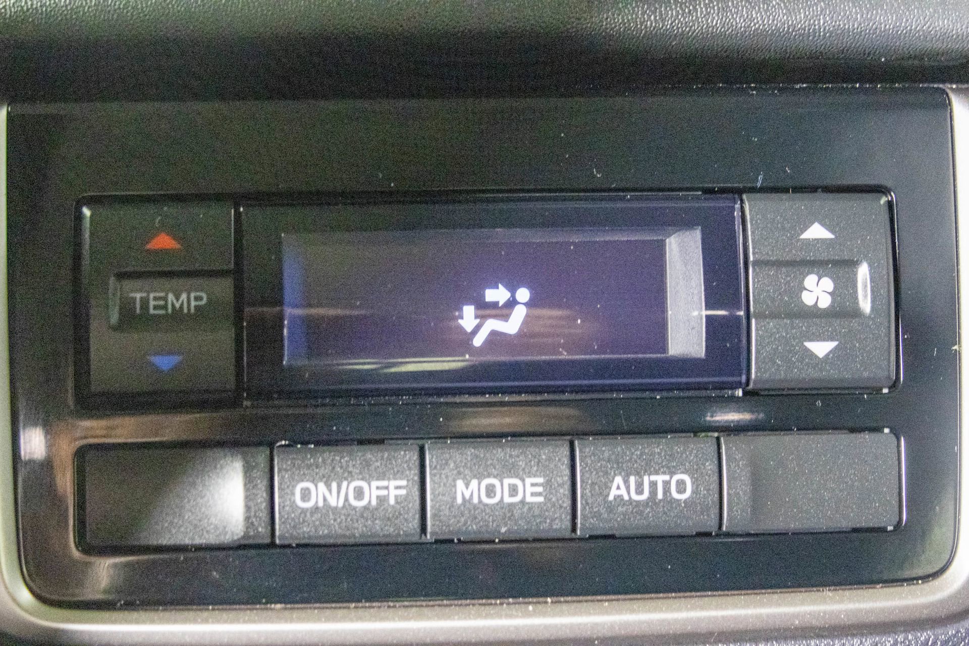 Used 2026 Subaru Ascent Premium image 38