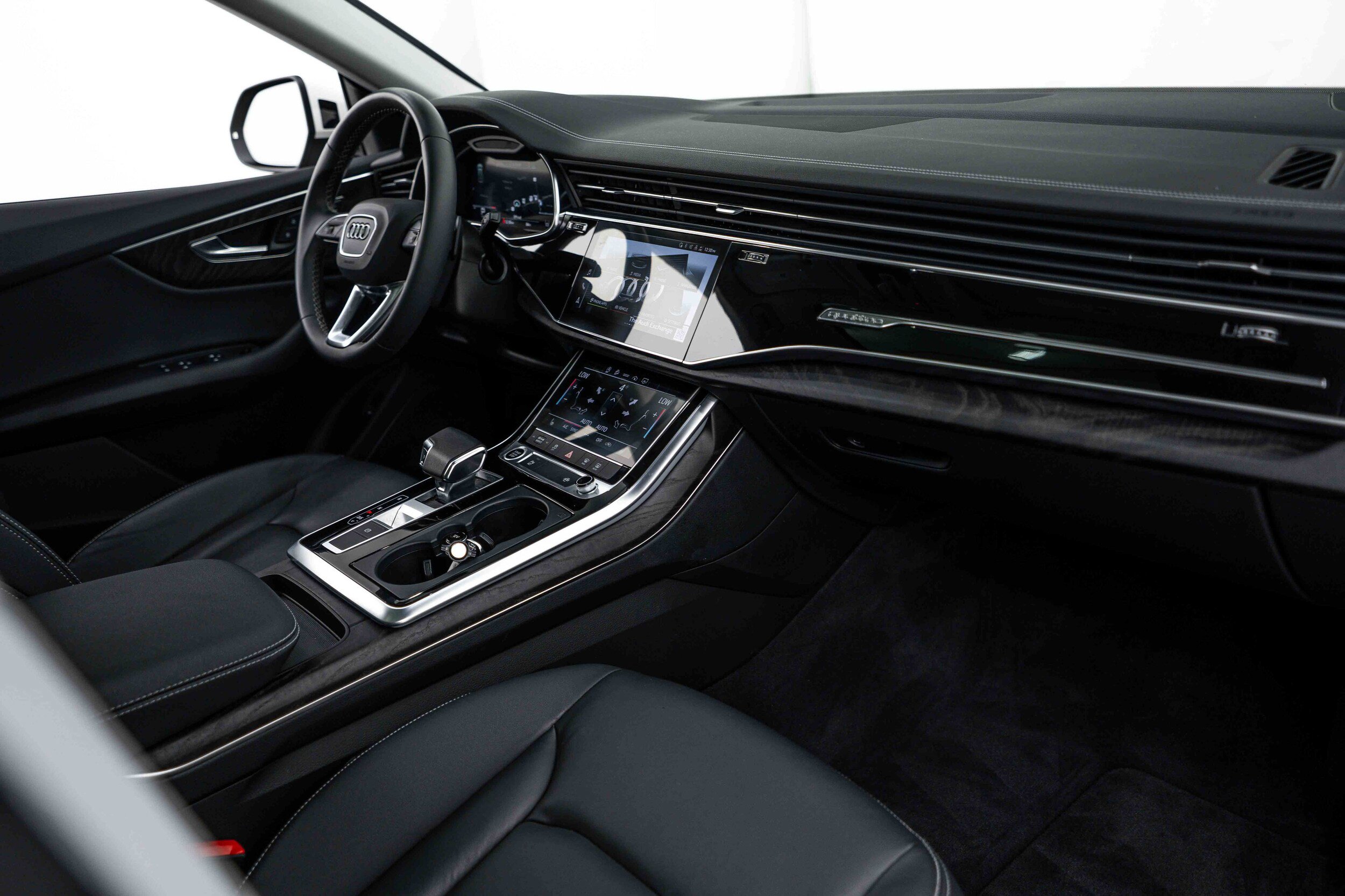 Certified 2023 Audi Q8 Premium w/ Convenience Package AWD/4WD image 8