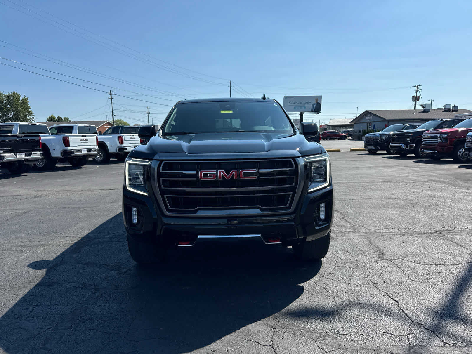 Certified 2023 GMC Yukon AT4 w/ Max Trailering Package AWD/4WD image 8
